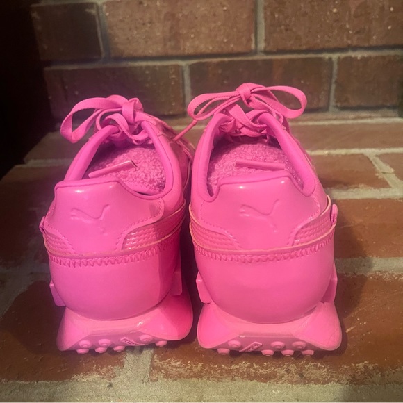 Puma Women Future Rider Bright Pink Leather Size 9.5 - Picture 4 of 5